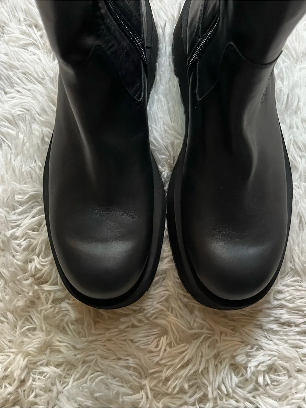 Paloma Barcelo Eve Chunky Platform Boots in Black